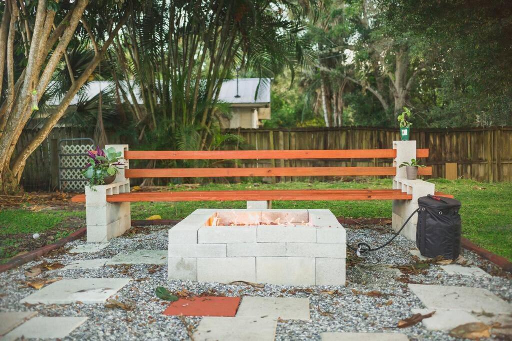 Charming Home, Minutes From The Beach Vero Beach Exteriér fotografie